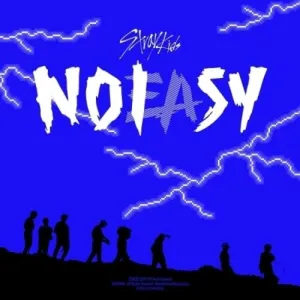 Stray Kids: Noeasy (Standard Edition) (Random Cover) (incl. 84pg Photobook, 16pg Lyric Book, Sticker, Folded Poster, 2x Photocard   Double-Sided Photocard)