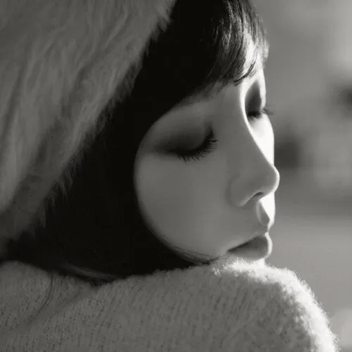 Taeyeon: What Do I Call You (Random Cover) (incl. Booklet, 2pc Photocard,Bookmark   2pc Postcard)